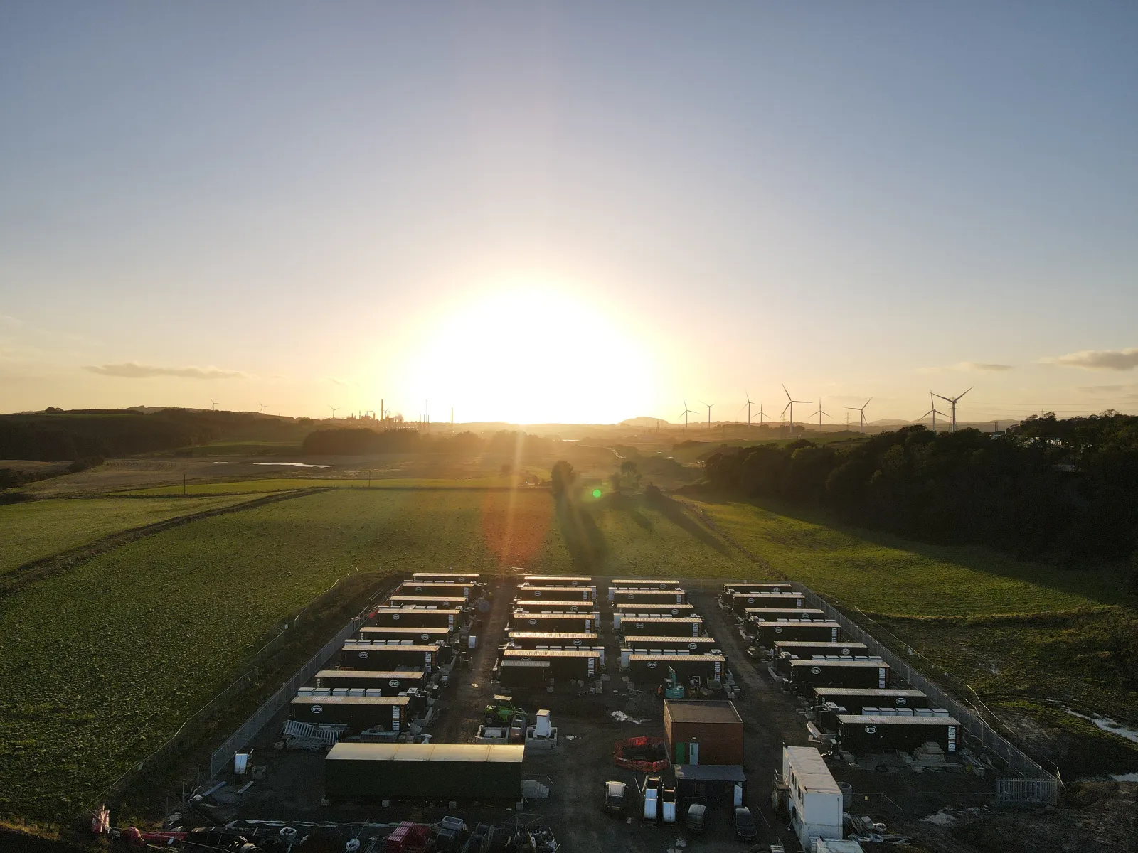 Camilla BESS Sunset 2